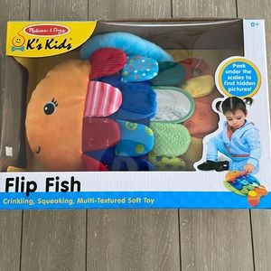 Melissa & Doug Flip Fish soft toy